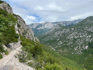 Velika Paklenica Kanyonu, Starigrad (Paklenica Ulusal Parkı, Hırvatistan) - Die Schlucht von Velika Paklenica, Starigrad (Nationalpark Paklenica, Kroatien) - Kanjon Velike Paklenice, Starigrad (Nacionalni parkı Paklenica, Hrvatska)