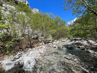 Torrential stream Mala Paklenica, Seline (Paklenica Ulusal Parkı, Hırvatistan) - Wildbach Mala Paklenica, Seline (Nationalpark, Kroatien) - Bujicni potok Mala Paklenica, Seline (Nacionalni parkı Paklenica, Hrvatska)
