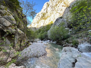 Mala Paklenica Kanyonu, Seline (Paklenica Ulusal Parkı, Hırvatistan) - Die Schlucht von Mala Paklenica, Seline (Nationalpark, Kroatien) - Kanjon Erkek Paklenice (Nacionalni parkı Paklenica, Hrvatska)