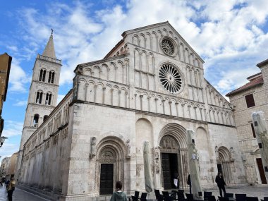 St. Anastasia Katedrali, Zadar Katedrali veya Saint Anastasia Katedrali (Hırvatistan) - Prvostolnica sv. Stosije, Zadarska katedrala ili Katedrala svete Anastazije (Zadar, Hrvatska)
