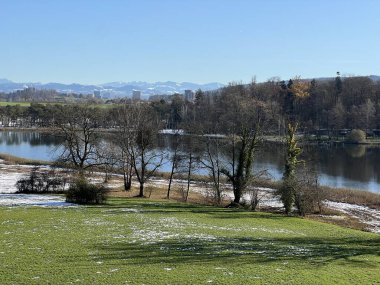 İsviçre Katzensee gölleri (Katzensee gölleri), Regensdorf - Lenzerheide - Zürih Kantonu (Zuerich), İsviçre (Schweiz)