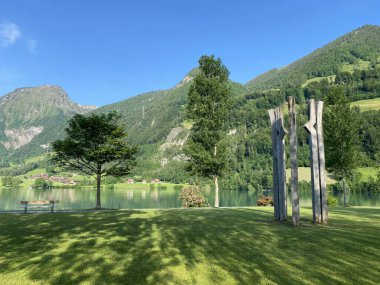 Lungern Adası, Lungern Gölü ya da Lungerensee Kantonu - İsviçre Obwalden Kantonu (Inseli Lungern aus der Vogelperspective am Lungernsee - Kanton Obwald, Schweiz)