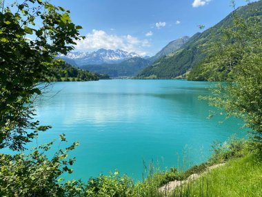 Lungern Gölü veya Doğal Rezervuar Lungerersee - İsviçre Obwald Kantonu (Naturstausee Lungernsee oder Lungerensee - Kanton Obwald, Schweiz)