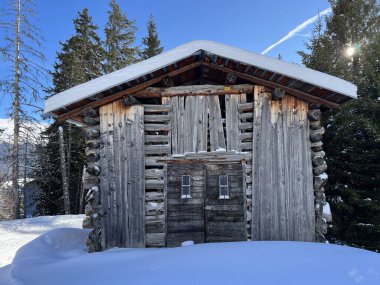 İsviçre 'nin Alp bölgesi turizm beldesi Davos - İsviçre' nin Grison Kantonu (Kanton Graubuenden, Schweiz)