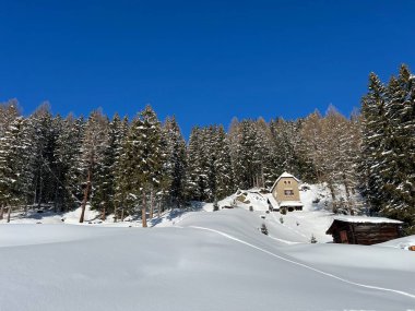 İsviçre 'nin Alp bölgesi turizm beldesi Davos - İsviçre' nin Grison Kantonu (Kanton Graubuenden, Schweiz)