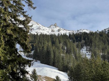 Engelberg turizm beldesi - İsviçre 'nin Obwalden Kantonu (Kanton Obwald, Schweiz)