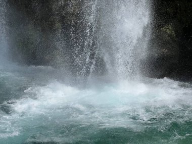 Şelale Topoljski Buk veya Krcic Şelalesi (Knin, Hırvatistan) - Wasserfall Topoljski Buk oder Krcicfall (Knin, Kroatien) - Vodopad Topoljski buk, Slap Krcic ili Veliki şaplak (Knin, Hrvatska)
