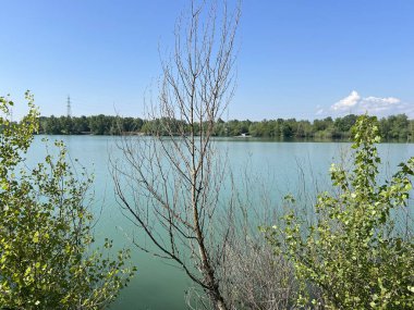 Sveta Nedelja Gölü veya Rakitje Gölü (Hırvatistan) - Umjetno jezero Rakitje ili umjetna jezera Rakitje (Finzula, Votok, Nadolez, Jus ili Kec) Sveta Nedelja, Hrvatska