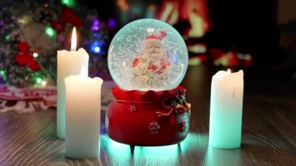 Skleněná Koule Santou Clausem Sněhem Medvědem Nový Rok Vánoce Výzdoba — Stock video