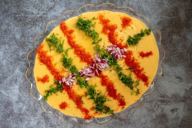 Zeytinyağlı geleneksel favorim. Fasulye püresi aperatif sever..