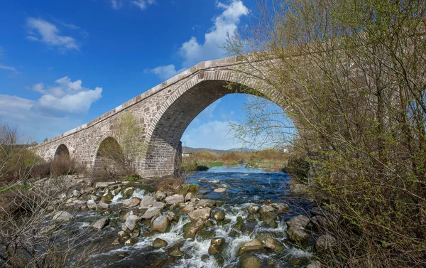 Ruinerna Den Antika Bron Murat Hudavendigar Bridge Assos Turkiet — Stockfoto