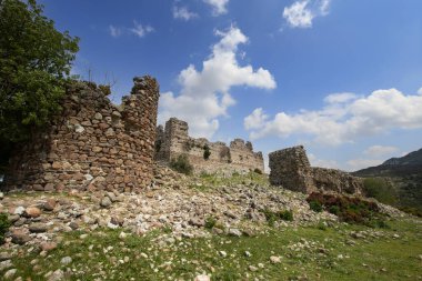 Eski kale; Yogurtcu Kalesi, Manisa - Türkiye