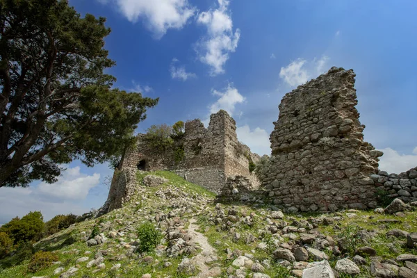 Eski kale; Yogurtcu Kalesi, Manisa - Türkiye