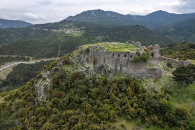 Eski kale; Yogurtcu Kalesi, Manisa - Türkiye