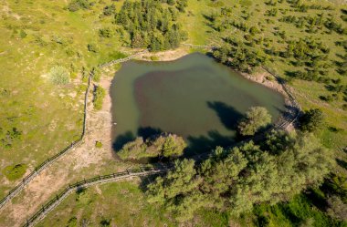 Dağ göleti, göl. Manisa - Türkiye