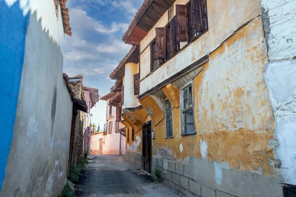 Turquía Casas Arquitectónicas Estilo Otomano Con Suelos Madera Ciudad Kula — Foto de Stock