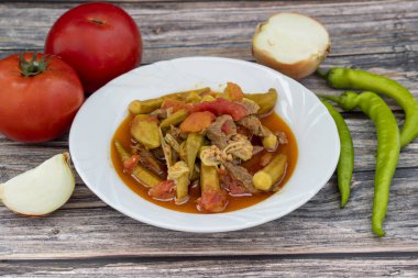 Tabakta et çorbası..