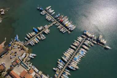 İHA 'dan Kekova köyünün (uccagiz) görüntüsü. Antalya 'nın Kekova adası yakınlarında yer alan Bizans Simena şatosu. Kekova limanı.