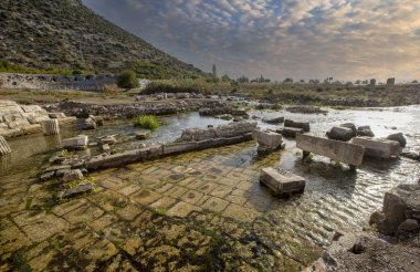 Antalya Lmyra 'daki antik şehir.