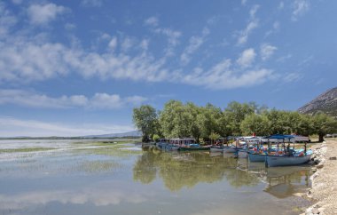 Civril - Denizli - Türkiye, 15 Haziran 2023, Denizli 'deki Civril Isikli Gölü.