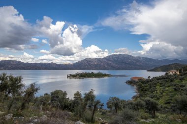 Türkiye - Mugla ve Aydın sınırları içinde yer alan Bafa Gölü
