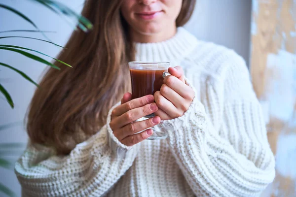 Cozy Woman Knitted White Sweater Holding Glass Sweet Warming Cocoa — Stock Photo, Image