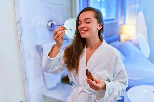Female Shower Enjoying Scent Aroma Oil Spa Mental Health Relax — Stok Foto