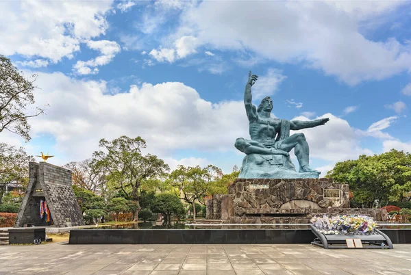 Nagasaki Kyushu Dezember 2021 Friedensstatue Des Japanischen Bildhauers Seibo Kitamura — Stockfoto