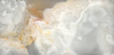 Altın çizgileri olan parlak beyaz akik taş mermer.