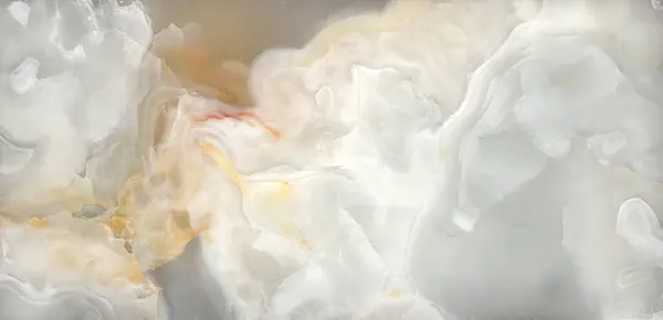 Altın çizgileri olan parlak beyaz akik taş mermer.