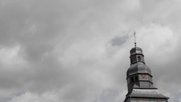 Protestáns Egyház Fekete Fehér Videó Kupola Templom Egy Kereszt Háttérben — Stock videók