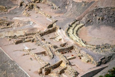 İspanya 'nın Murcia bölgesinin Totana kentindeki La Bastida Argaric kasabasının arkeolojik kalıntılarının görüntüsü