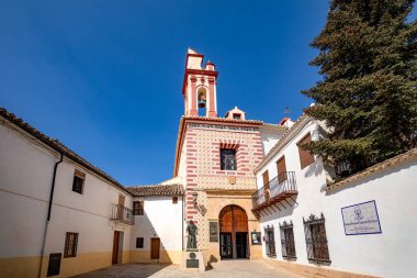 Ronda 'nın Huzur Bakiresi Kilisesi' nin bulunduğu Plaza, Malaga, Endülüs, İspanya, Ronda 'nın koruyucu azizi.