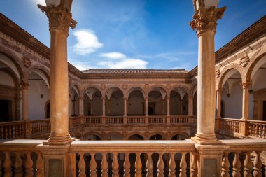 La Calahorra Kalesi 'nin Rönesans Manastırı Granada, Endülüs, İspanya, gündüz vakti
