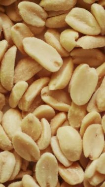 Fıstık deseni. Sağlıklı beslenme. Protein atıştırmalığı. Dikey video