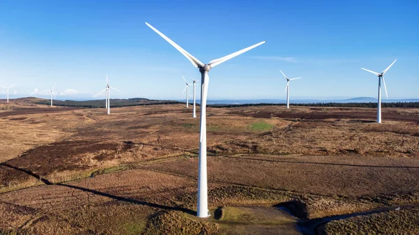 Береговая Ветряная Электростанция Расположенная Горах Северной Ирландии Лицензионные Стоковые Изображения