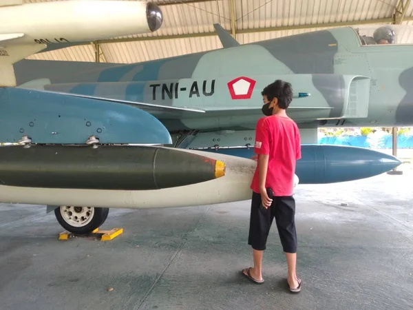 Yogyakarta Indonesia Julio 2022 Avión Guerra Obsoleto Exhibición Museo Aeroespacial —  Fotos de Stock