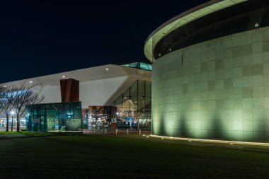 12 Aralık 2022, AMSTERDAM, NETHERLANDS, Hollanda 'daki Işık Festivali sırasında Amsterdam' ı Gece, Noel ve Yeni Yıl atmosferi