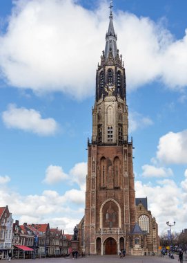 19 Nisan 2023, Delft, Hollanda, Nieuwe Kerk Delft 'in merkezindeki işaret karesinde.