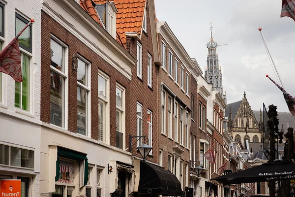 2023 Április Haarlem Hollandia Haarlem Járműveire Vonatkozó Hagyományos Virágfelvonulás Hangulatának — Stock Fotó