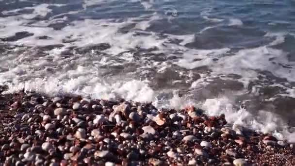 Sea Waves White Foam Roll Multi Colored Pebble Beach Close — Stock Video