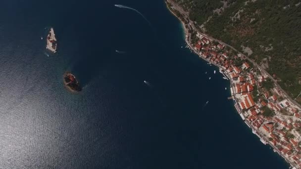Malé Umělé Ostrůvky Kotorském Zálivu Pobřeží Perastu Dron Vysoce Kvalitní — Stock video