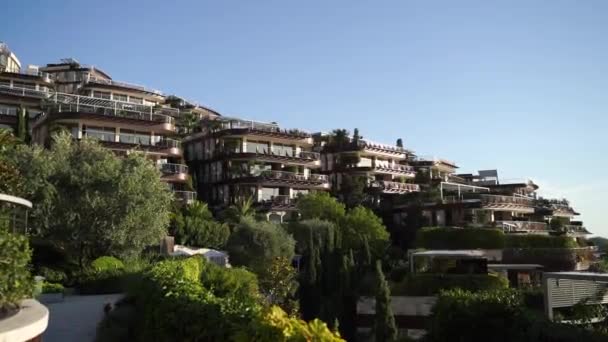 Wielopoziomowe Tarasy Budynków Hotelu Dukley Czarnogóra Wysokiej Jakości Materiał Filmowy — Wideo stockowe
