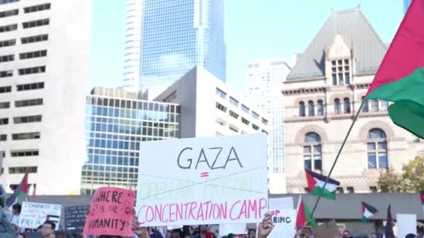 Filistinlilerin Gazze Deki Srail Saldırısına Karşı Toronto Savaş Karşıtı Yürüyüş — Stok video