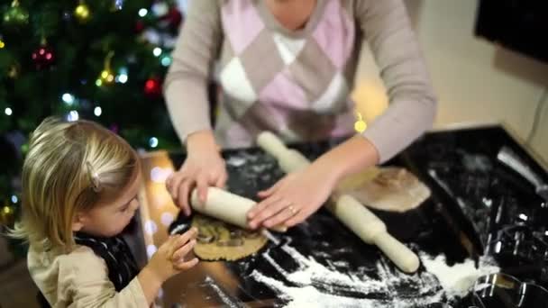 Mom Rolls Out Cookie Cutters Rolling Pin Dough Table Next — Stock Video