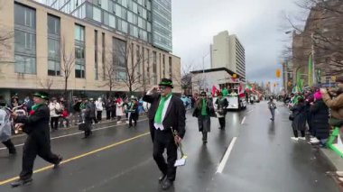 Aziz Patrick Günü 'nde renkli kıyafetlerle şenlik havası