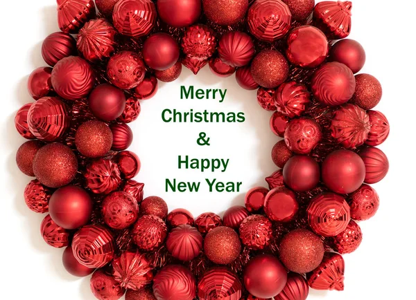 Mutlu Noeller Kartı Mesajsız Geçmiş Kırmızı Noel Süslerinden Yapılmış Kırmızı — Stok fotoğraf