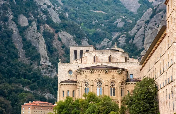 Monasterio Montserrat Enclavado Cordillera Catalana Pre Costera Cerca Barcelona España —  Fotos de Stock