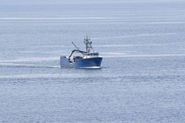 Alaska, ABD 'nin soğuk sularında balıkçı teknesi.