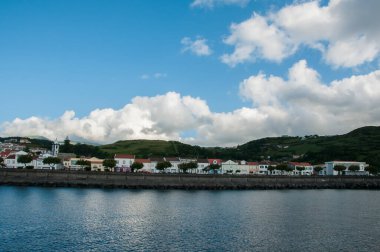 Faial Adası, Azores 'deki Horta şehri.